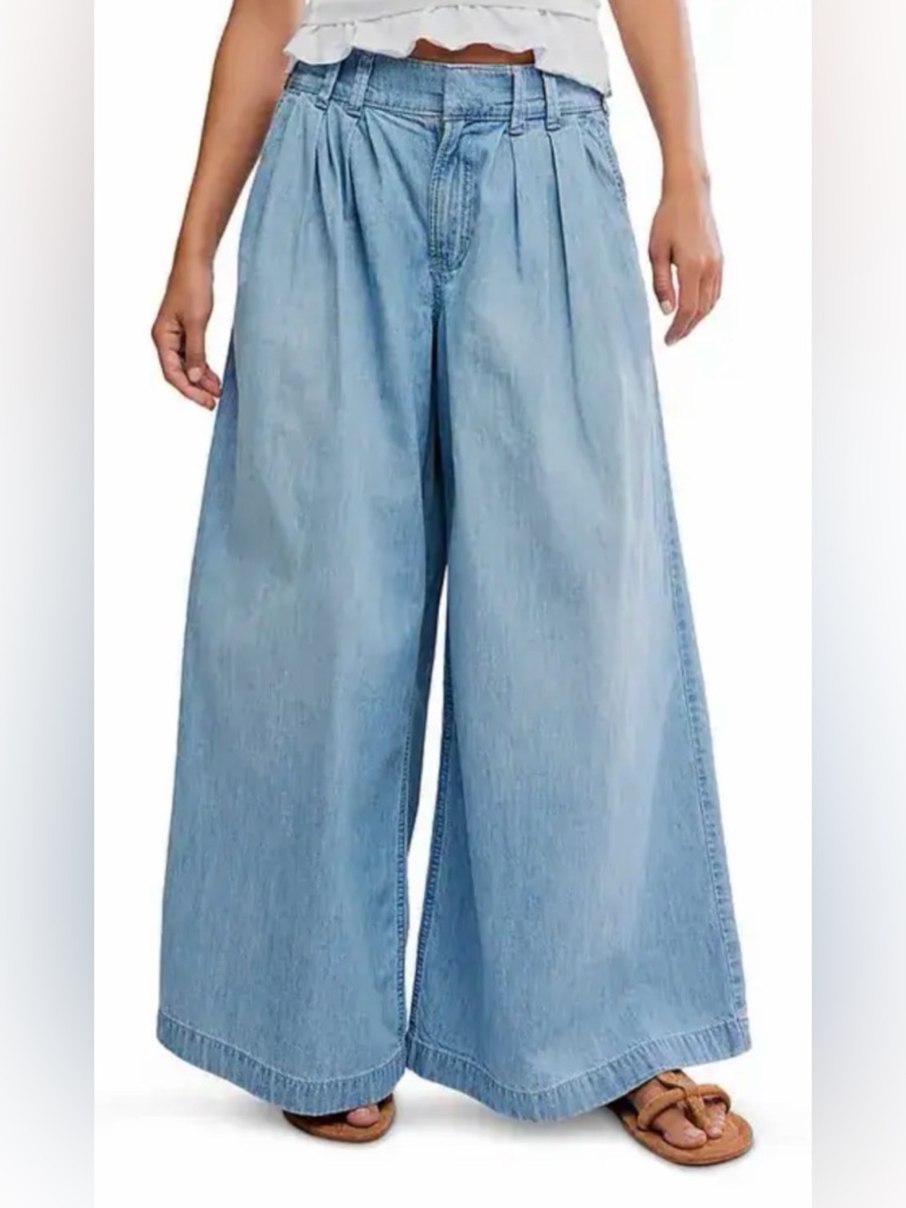 We The Free Wide-Leg Light Blue Denim Jeans